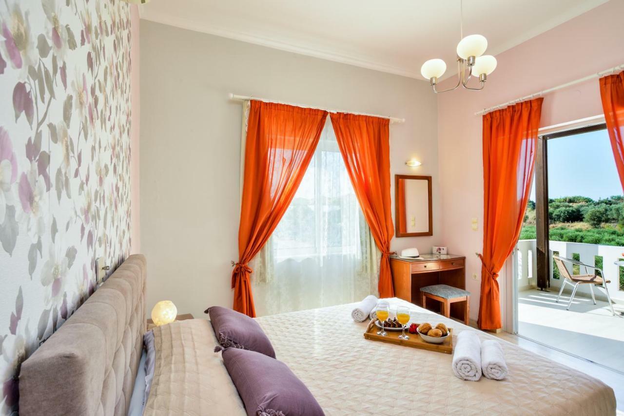 Poseidon Apartments Kato Daratso Esterno foto